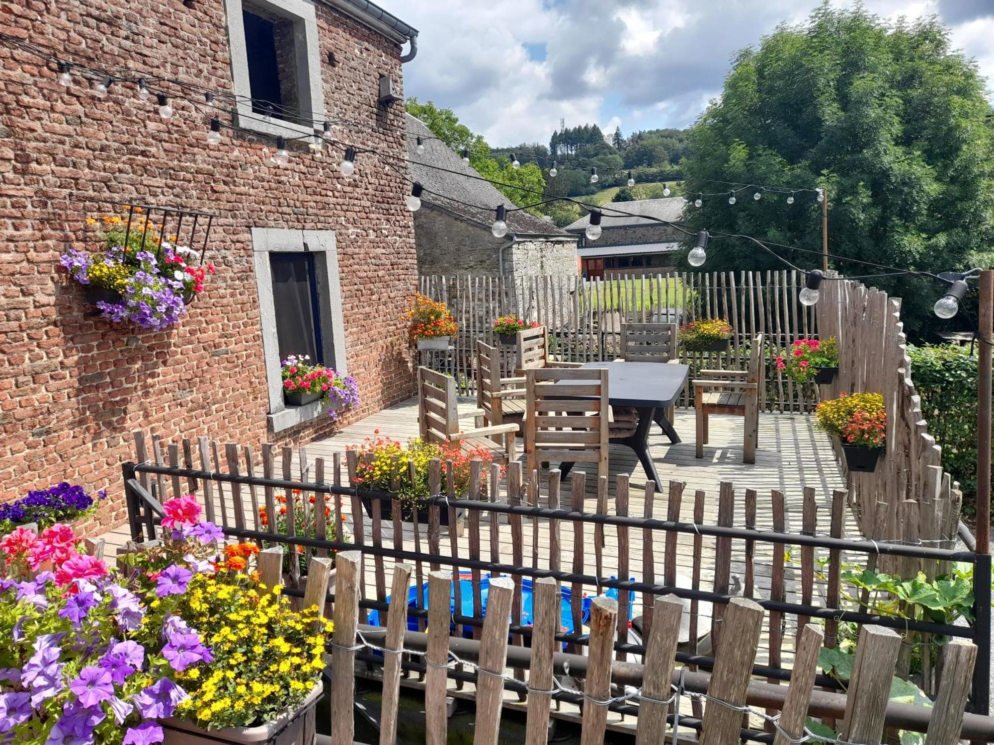 Les Chambres De La Fromagerie D'Ambly Nassogne Exterior foto